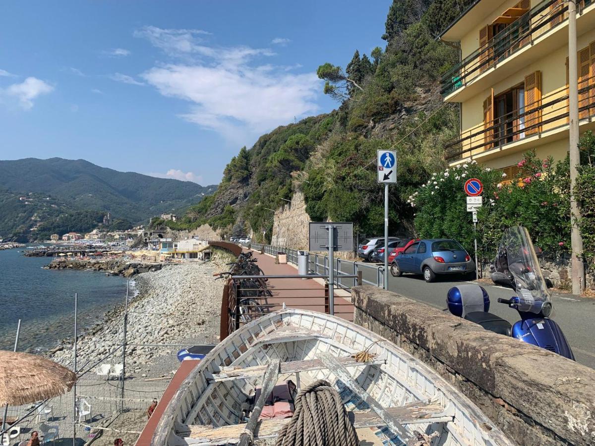 M'Illumino D'Immenso - Moneglia Apartments Zewnętrze zdjęcie